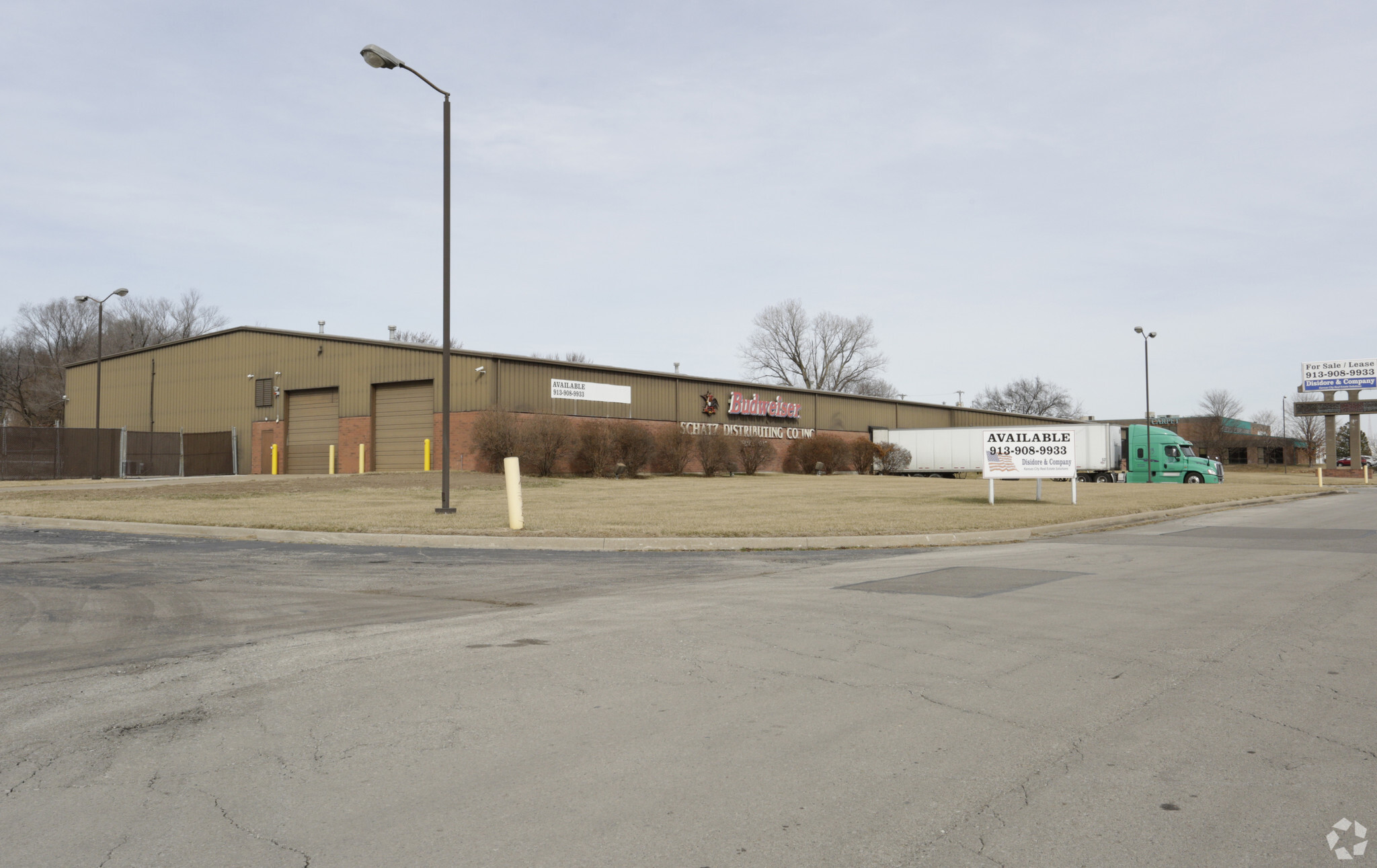 3140 S 28th St, Kansas City, KS for lease Primary Photo- Image 1 of 5