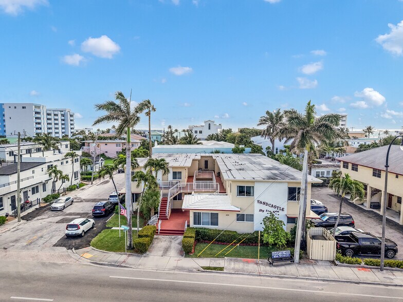 505-513 S Ocean Dr, Hollywood, FL à vendre - Photo du bâtiment - Image 3 de 41