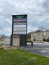 4900 38th Ave, Moline, IL à louer Photo intérieure- Image 1 de 7