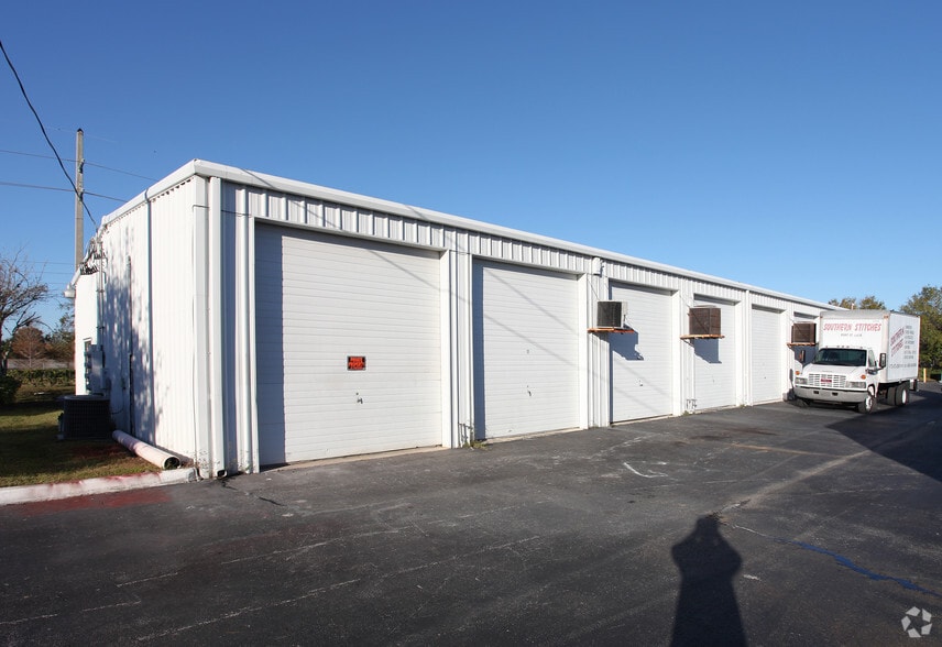 1941-1961 SW South Macedo Blvd, Port Saint Lucie, FL for lease - Building Photo - Image 2 of 9