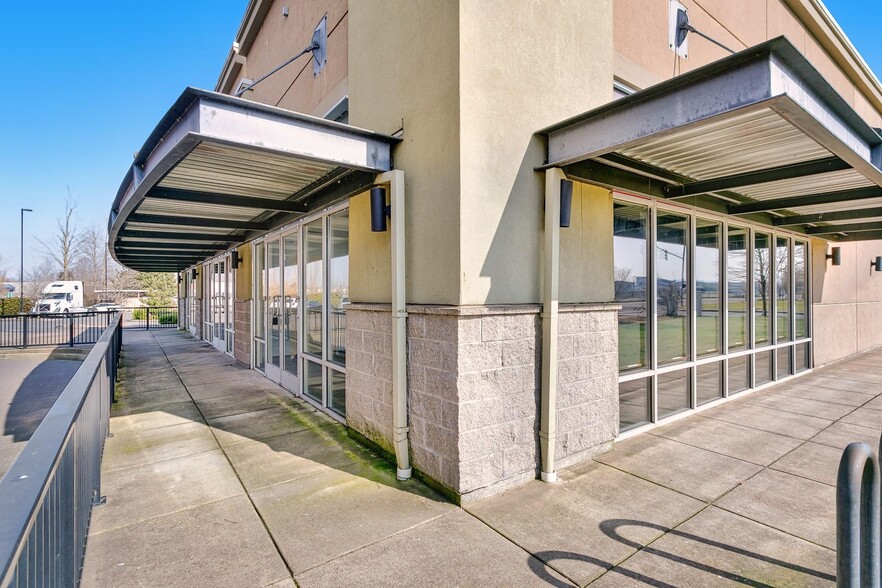 1920 Turner Rd SE, Salem, OR for lease - Building Photo - Image 3 of 9