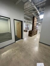 5286 Commerce, Salt Lake City, UT for lease Interior Photo- Image 2 of 5