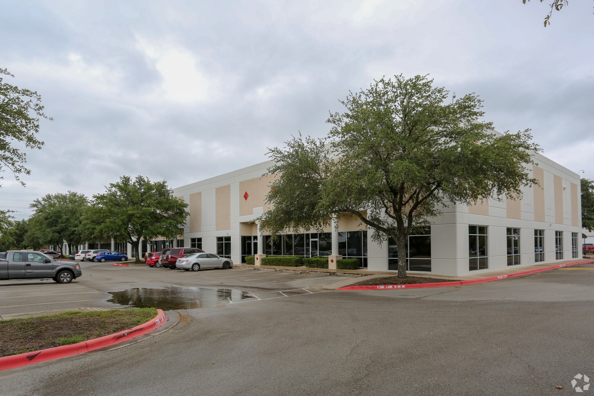 6201 E Oltorf St, Austin, TX for lease Primary Photo- Image 1 of 11