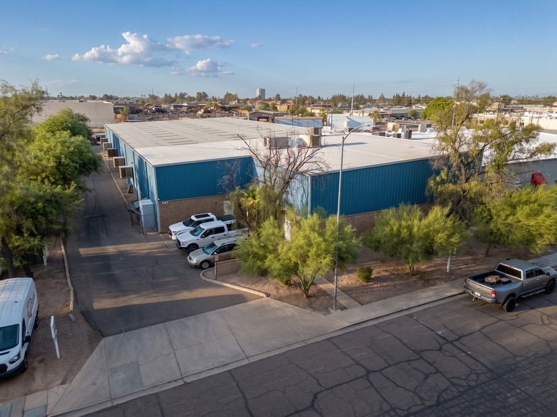 737 W 2nd Ave, Mesa, AZ for sale - Building Photo - Image 3 of 20