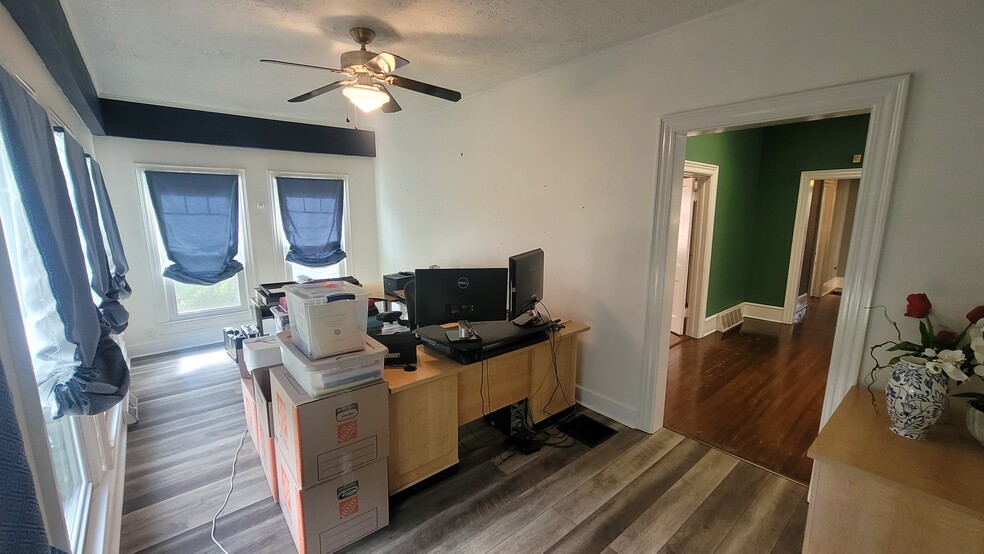 315 W Stone Ave, Greenville, SC for sale - Building Photo - Image 3 of 7