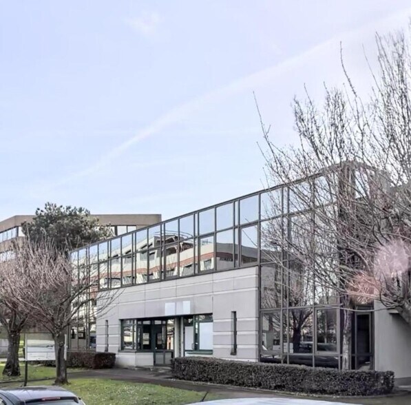 Rue Le Corbusier, Créteil for lease - Building Photo - Image 1 of 3