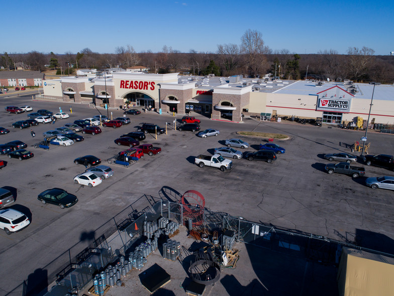 3829 S State Highway 97, Sand Springs, OK à vendre - Photo du bâtiment - Image 1 de 1