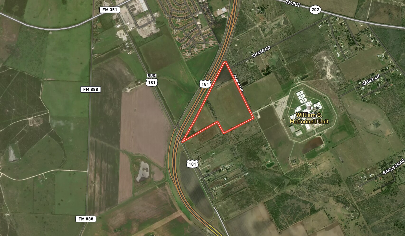 Emily Drive, Beeville, TX for sale Primary Photo- Image 1 of 2