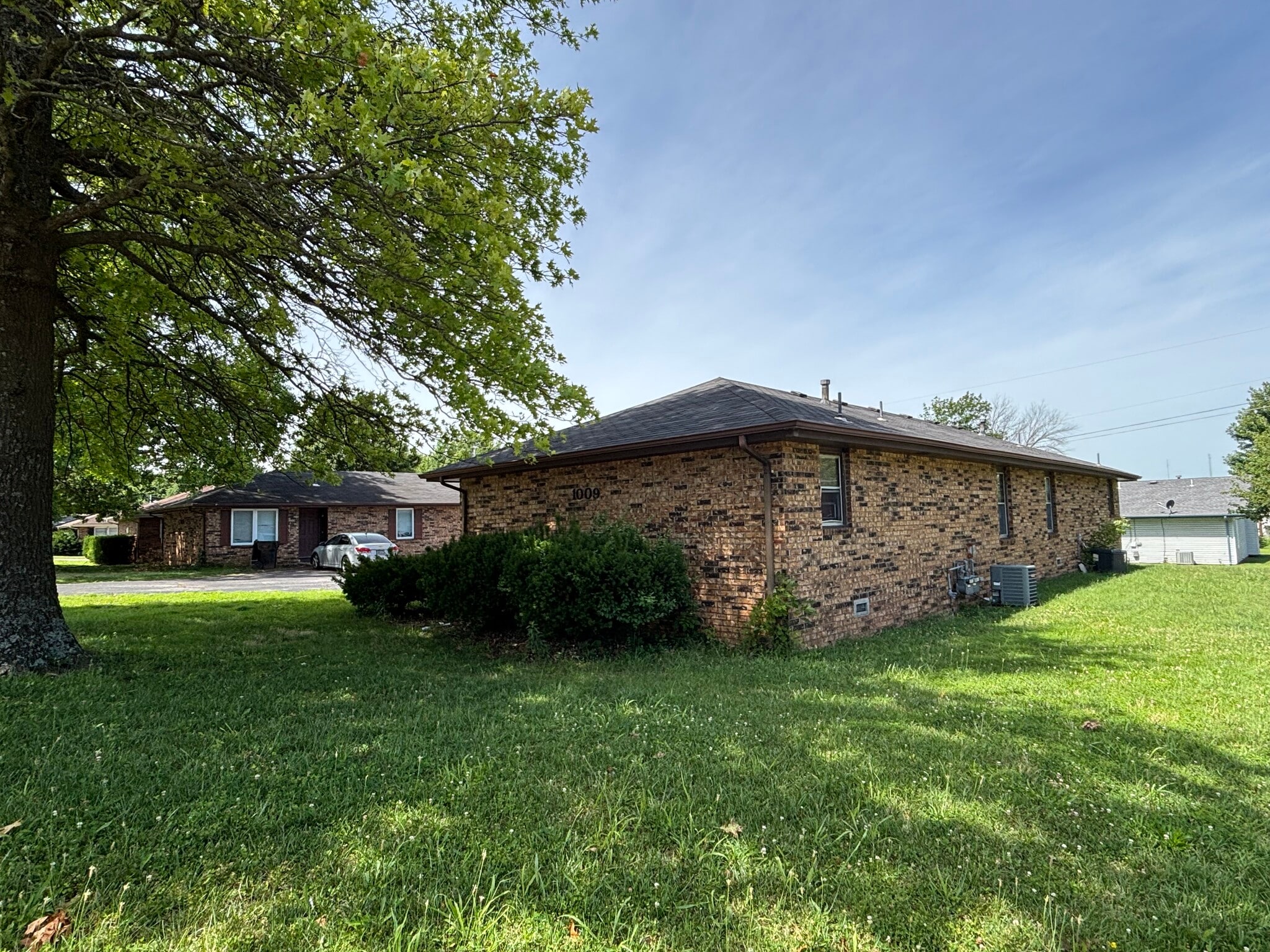 1009 S Kansas Ave, Springfield, MO à vendre Photo du bâtiment- Image 1 de 7