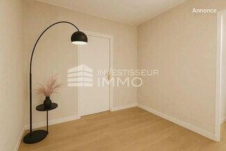 Plus de détails pour Bureau à vendre