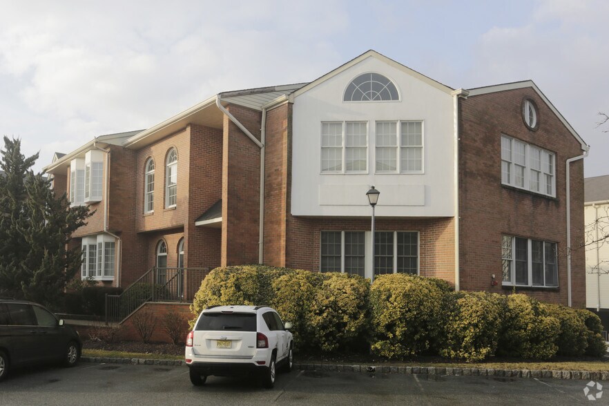 271 US Highway 46, Fairfield, NJ à louer - Photo du bâtiment - Image 2 de 6