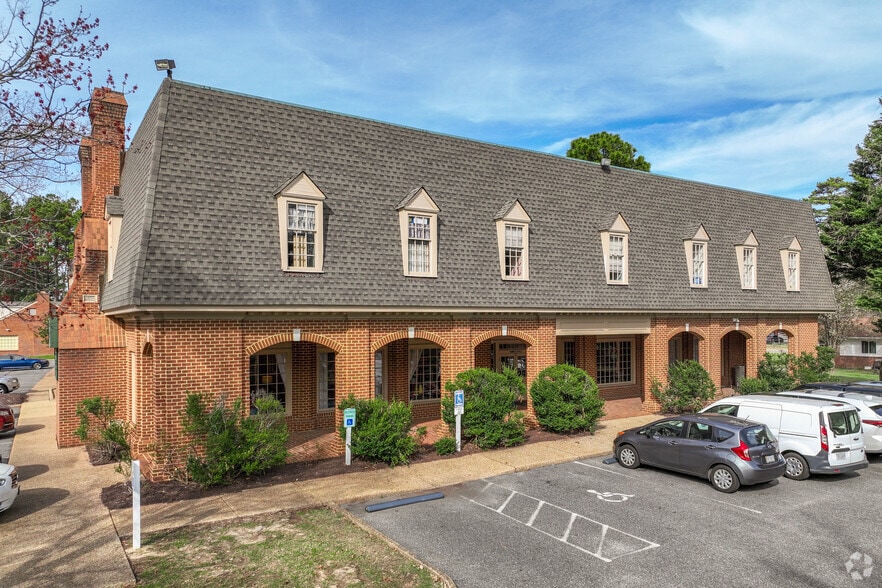 3630 George Washington Mem Hwy, Yorktown, VA à vendre - Photo du bâtiment - Image 1 de 24