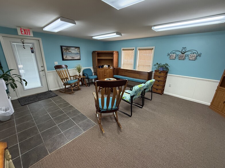 1786 Pine Valley Dr SW, Supply, NC for sale - Building Photo - Image 2 of 27