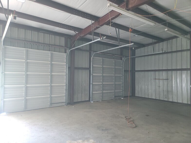 870 N Mayhill Rd, Denton, TX à louer - Photo intérieure - Image 2 de 13