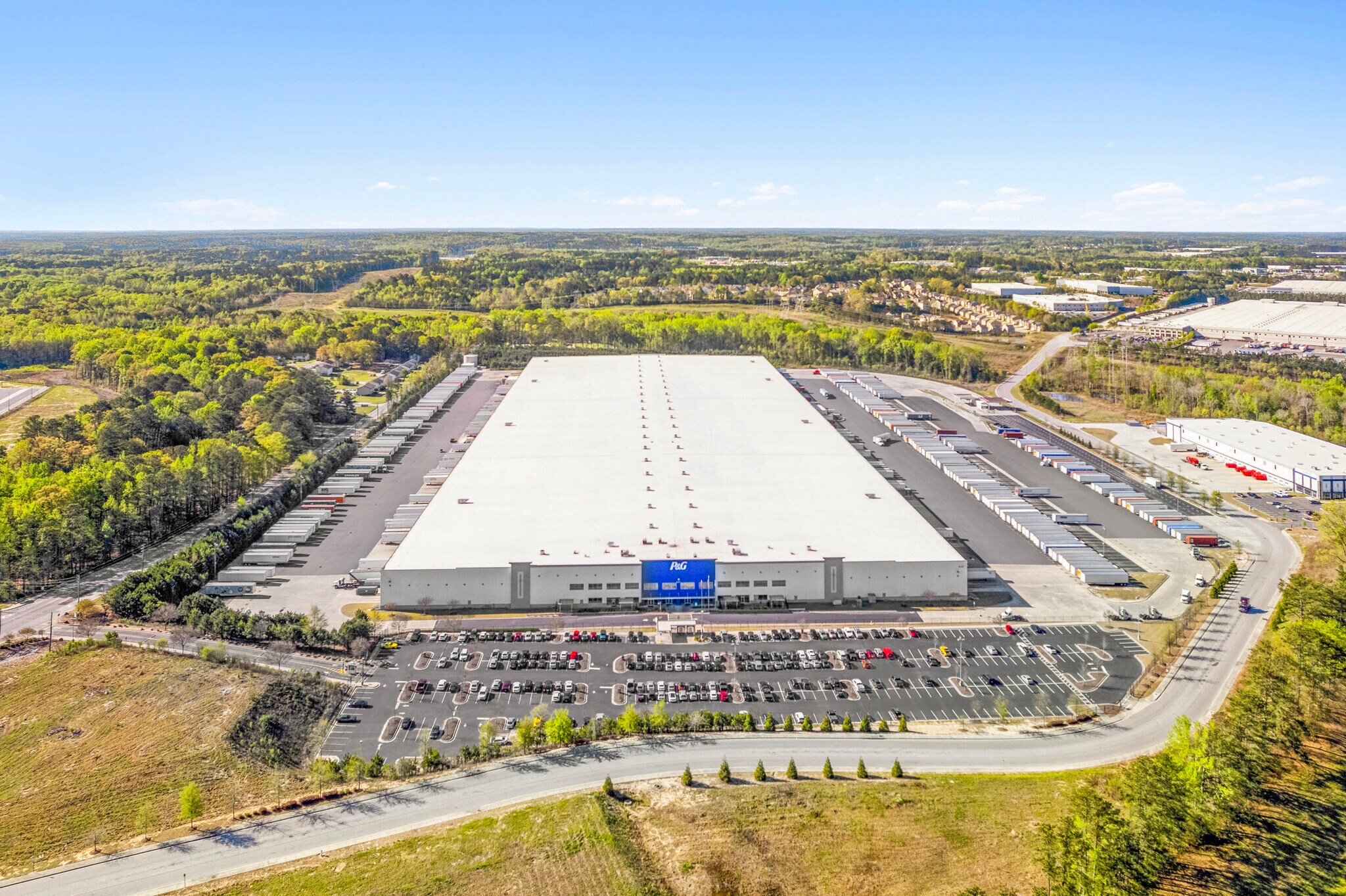 6720 Oakley Industrial Blvd, Union City, GA à louer Photo du bâtiment- Image 1 de 3