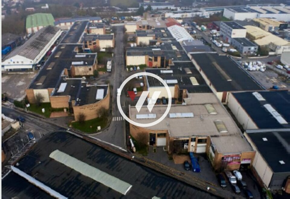 Industrial in Le Thillay for lease Aerial- Image 1 of 3