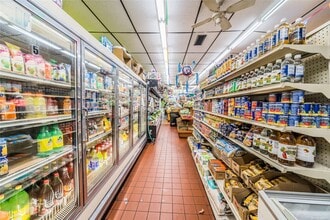 8505 Jamaica Ave, Woodhaven, NY for lease Interior Photo- Image 2 of 8