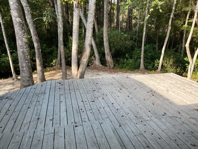 5925 Sweet Water Cir, Fairhope, AL for lease - Building Photo - Image 2 of 8