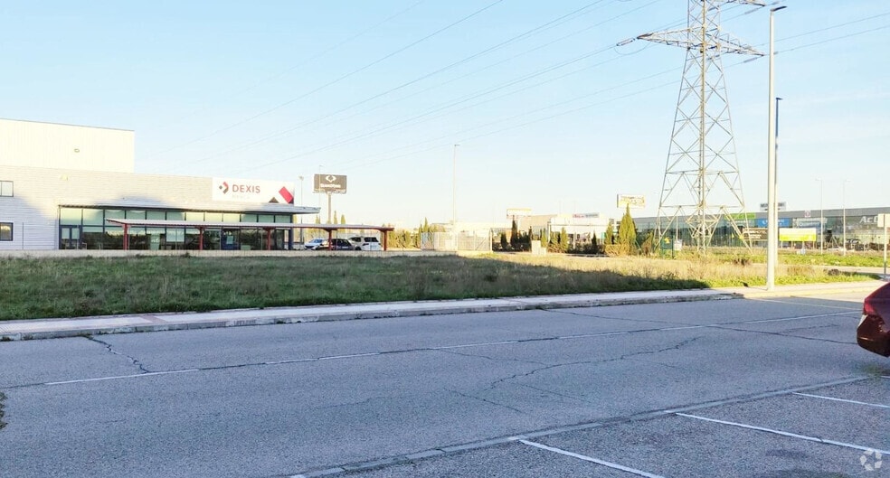 Land in Alcalá de Henares, Madrid for sale - Building Photo - Image 2 of 5