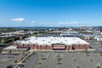 8400 Edgewater Dr, Oakland, CA - AERIAL map view