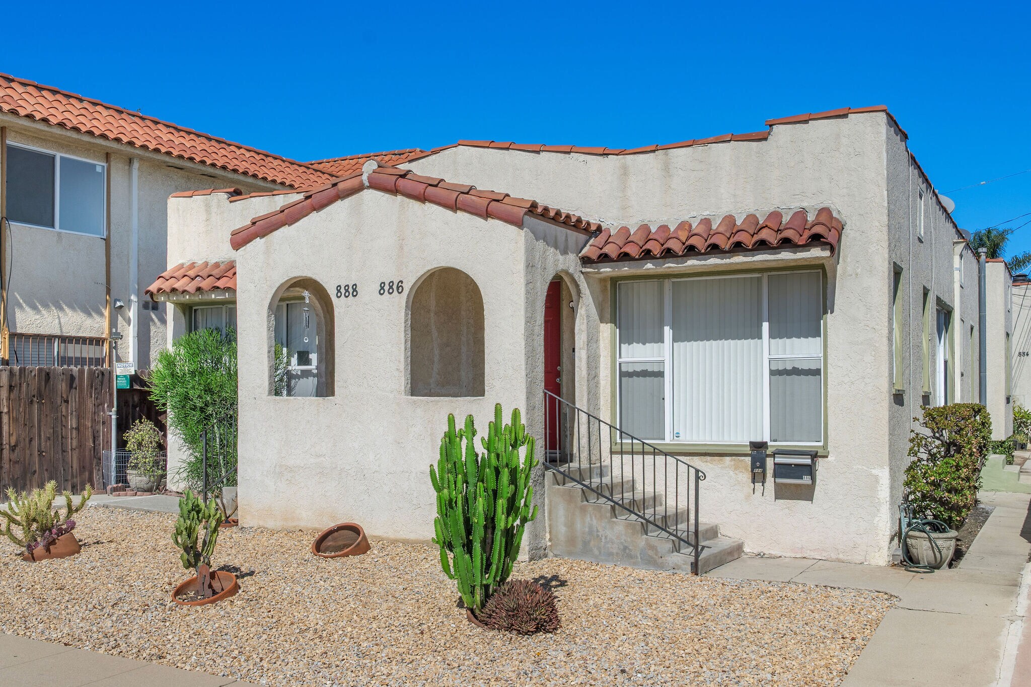 884 W 11th St, San Pedro, CA à vendre Photo du bâtiment- Image 1 de 17