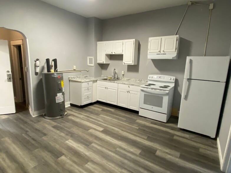 126 E Lincoln Hwy, Coatesville, PA à vendre - Photo du bâtiment - Image 3 de 31