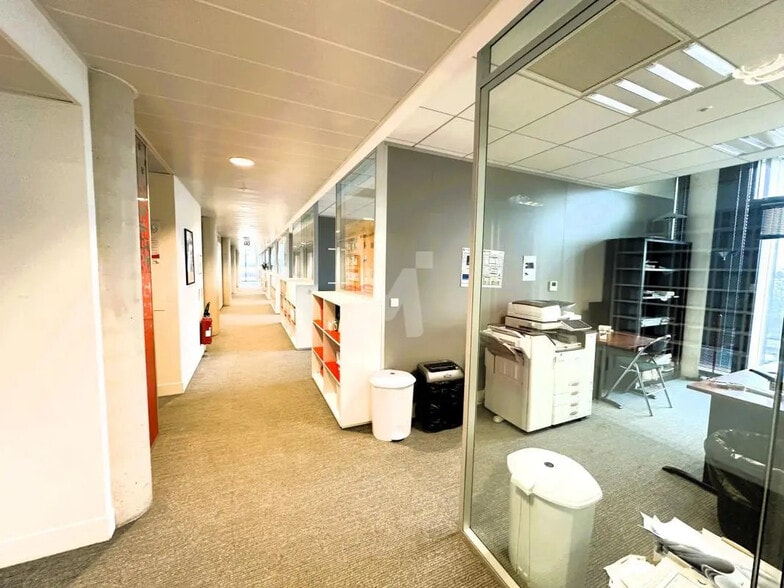 Bureau dans Wissous à louer - Photo intérieure - Image 2 de 16