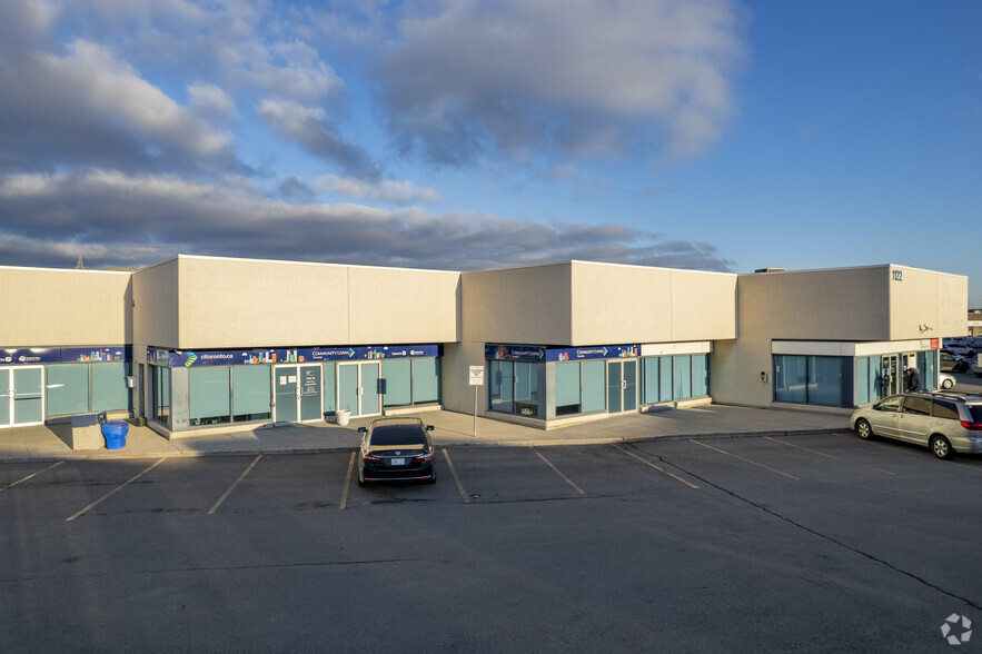 1122 Finch Ave, Toronto, ON for lease - Building Photo - Image 2 of 4