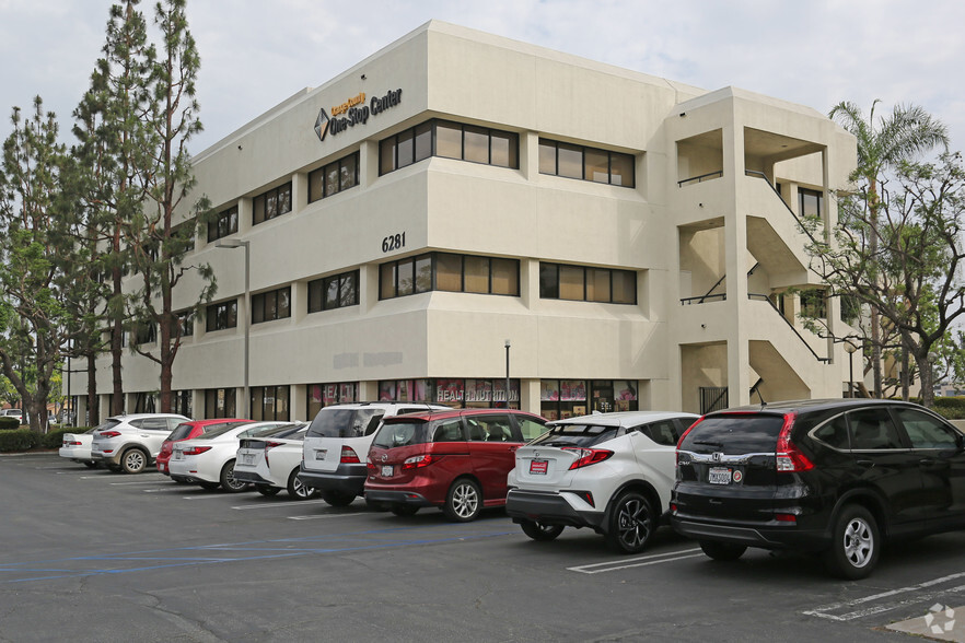 6281 Beach Blvd, Buena Park, CA for lease - Building Photo - Image 3 of 8