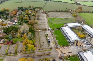 Plus de détails pour St Monica's Rd, Tadworth - Local d'activités à louer