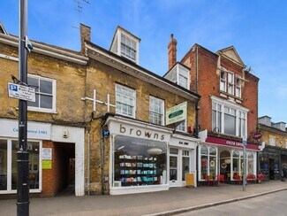 Plus de détails pour 32-32a Market Pl, Olney - Commerce de détail à vendre