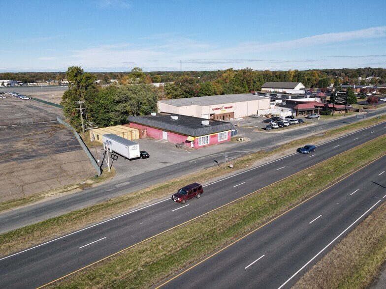 4905 Patriot Hwy, Fredericksburg, VA à louer - Photo du bâtiment - Image 2 de 4