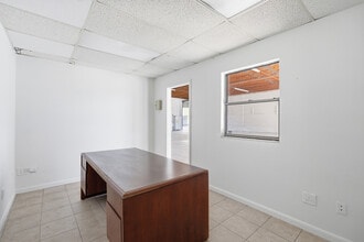 3030-3050 SE Dominica Ter, Stuart, FL for lease Interior Photo- Image 1 of 5