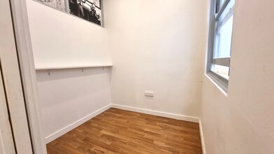 2 Fisher Road, Dee Why for lease Interior Photo- Image 2 of 4