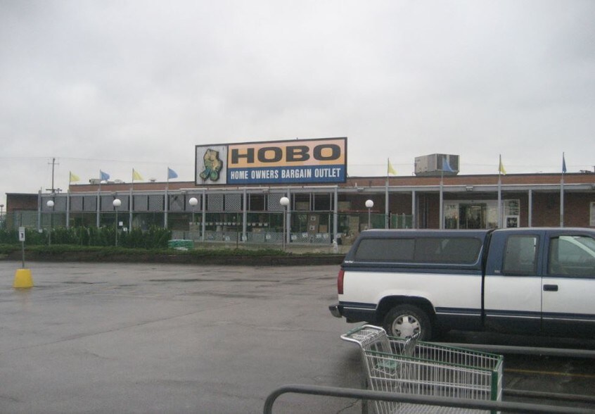 1693 Plainfield Rd, Crest Hill, IL à louer - Photo du bâtiment - Image 3 de 6