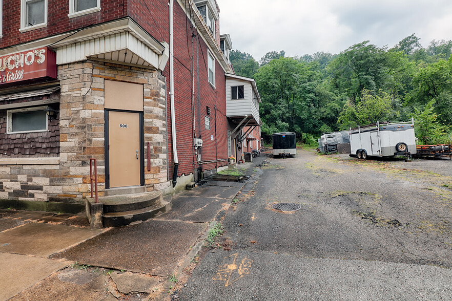 500 Baldwin Rd, Pittsburgh, PA à vendre - Photo du bâtiment - Image 2 de 27