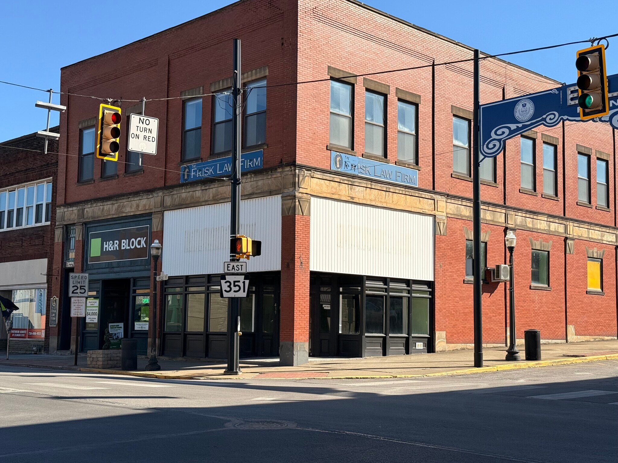 433-435 Lawrence Ave, Ellwood City, PA à louer Photo du bâtiment- Image 1 de 5