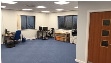 12 Saxon Way, Hessle for lease Interior Photo- Image 1 of 4