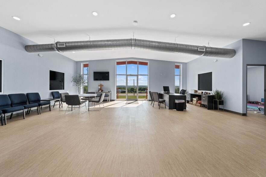 4159 Highway 6, Clifton, TX à vendre - Photo du bâtiment - Image 3 de 67