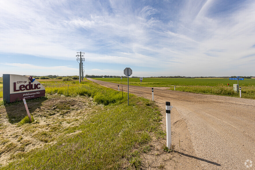 74th St & 50th Ave, Leduc, AB for lease - Building Photo - Image 2 of 3