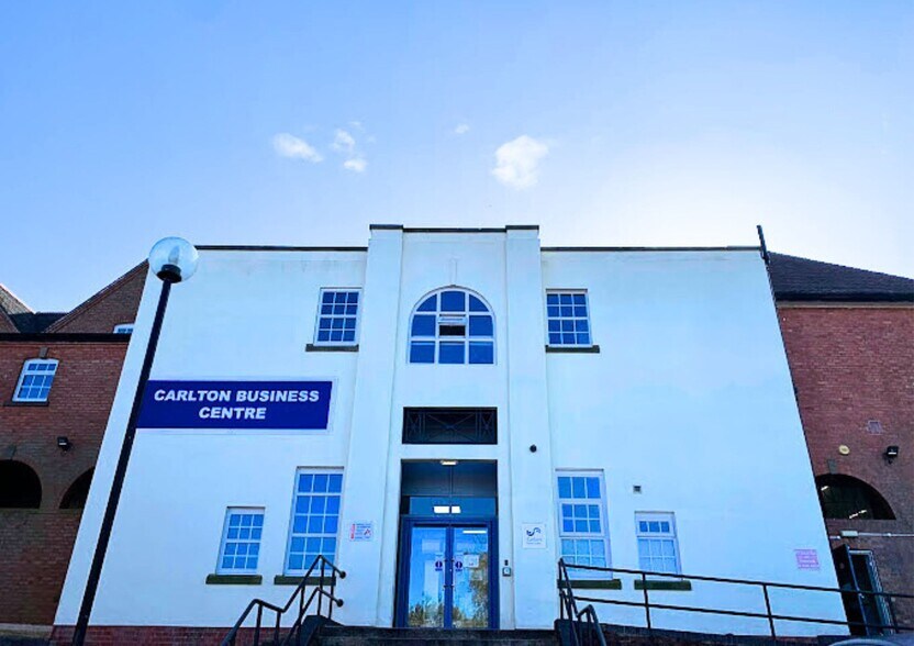 30-35 Station Rd, Nottingham à louer - Photo du bâtiment - Image 2 de 5