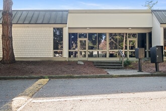 4002-4014 148th Ave NE, Redmond, WA for lease Interior Photo- Image 1 of 18