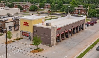 Plus de détails pour 4908 N May Ave, Oklahoma City, OK - Commerce de détail à vendre