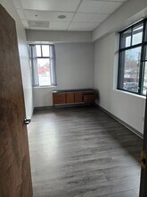 651 Garrison St, Lakewood, CO for lease Interior Photo- Image 1 of 4