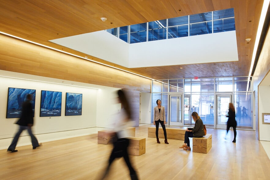 1200 Intrepid Ave, Philadelphia, PA for lease - Interior Photo - Image 2 of 12