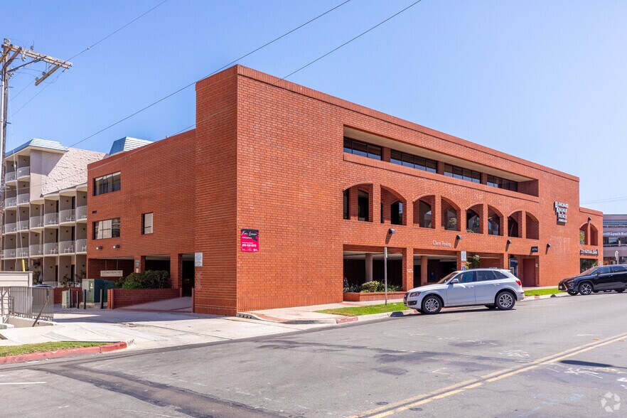 800 Silverado St, La Jolla, CA à vendre - Photo du bâtiment - Image 2 de 17