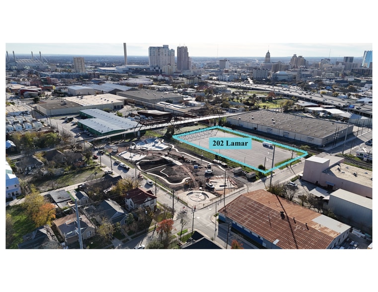 202 Lamar St, San Antonio, TX for sale - Building Photo - Image 1 of 5