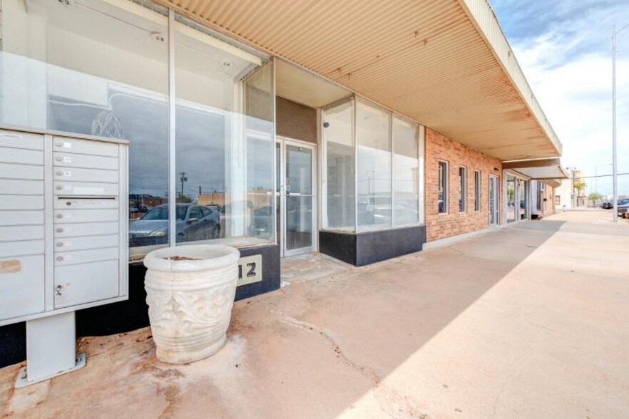 1412-1416 Texas Ave, Lubbock, TX à louer - Photo du bâtiment - Image 3 de 3
