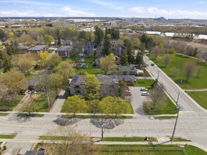 102 Front St E, Whitby, ON - Aerial map view - Image1