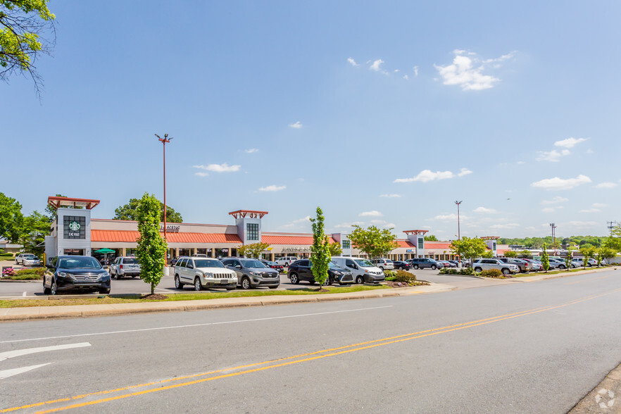 Rodney Parham Rd, Little Rock, AR à louer - Photo principale - Image 3 de 11